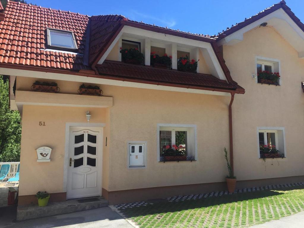 Apartments Sobe Jurcek Luče Exterior foto